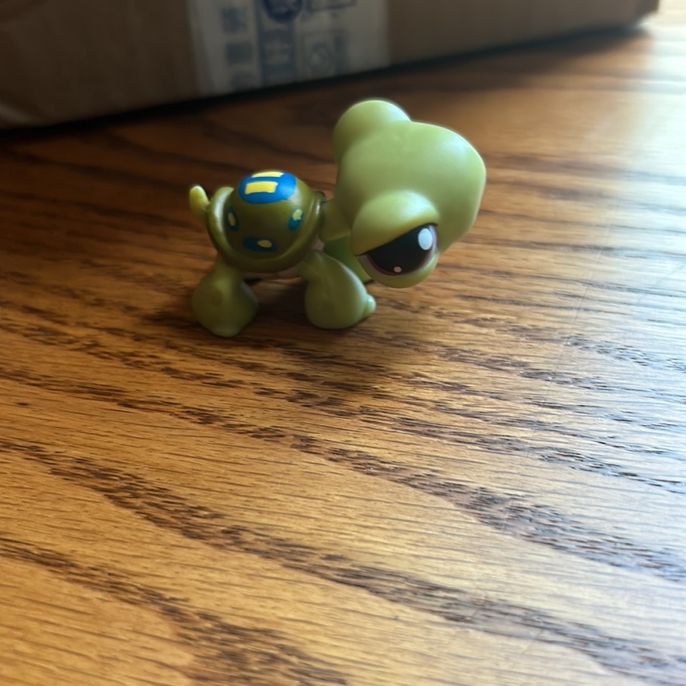 Littlest Pet Shop Turtle #181